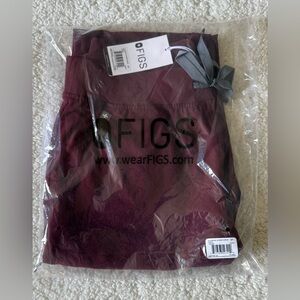 FIGS Women's Zamora Jogger Scrub Pants Burgundy Size SP New